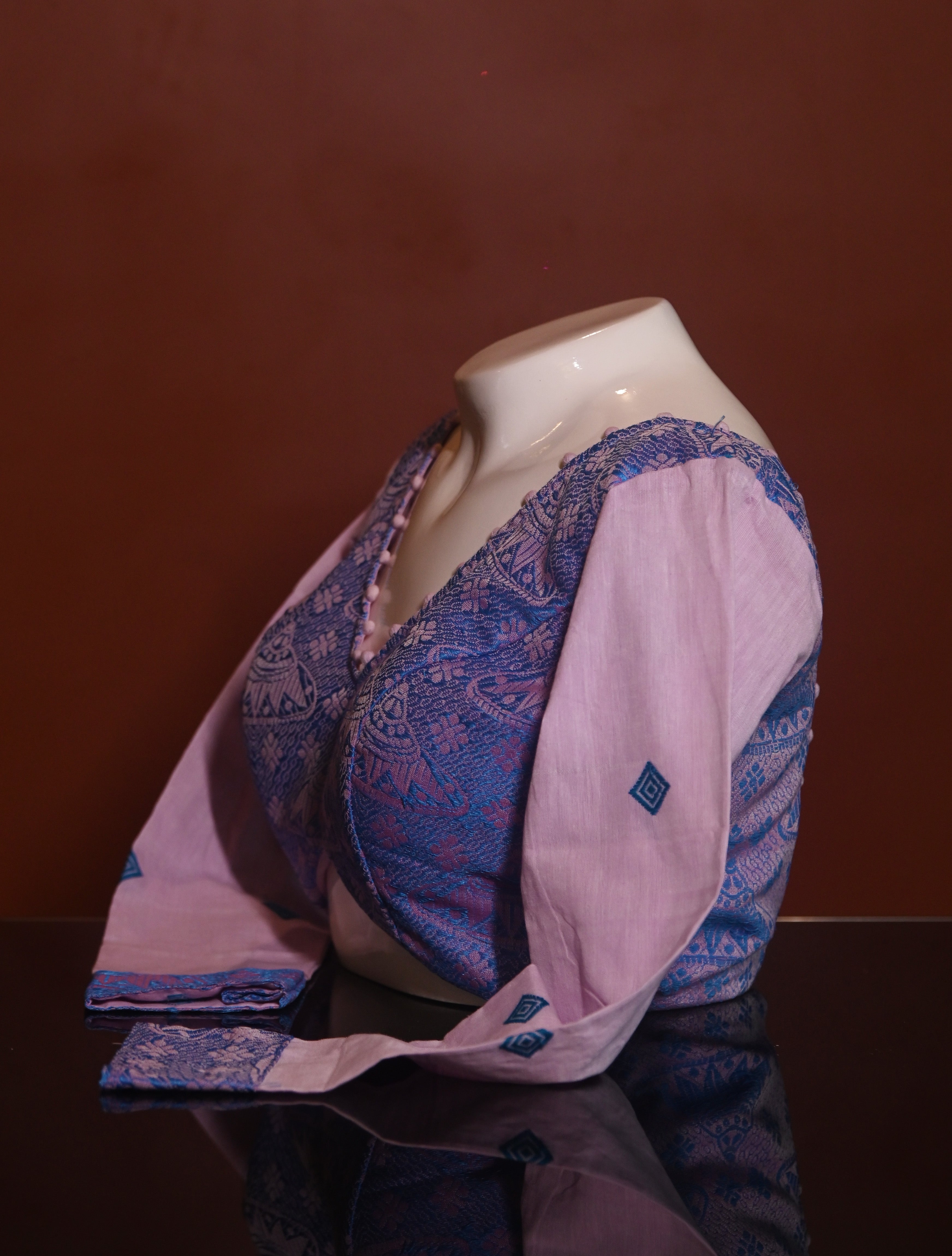 ASSAMESE JAPI DESIGNED V- NECK FULL SLEEVE BLOUSE